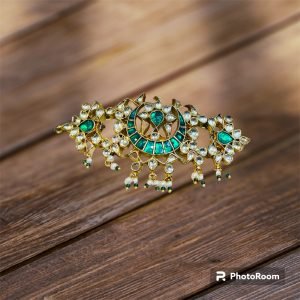 Kundan Bajuband