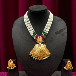MANAK MOTI SET